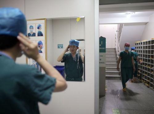 横岗网红医生,医术精湛，人气爆棚的医界新星