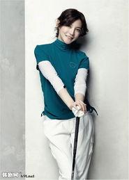 男明星服装广告视频,男明星演绎潮流服装广告大片