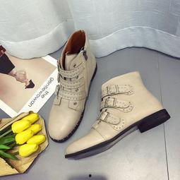 明星同款冬季靴子